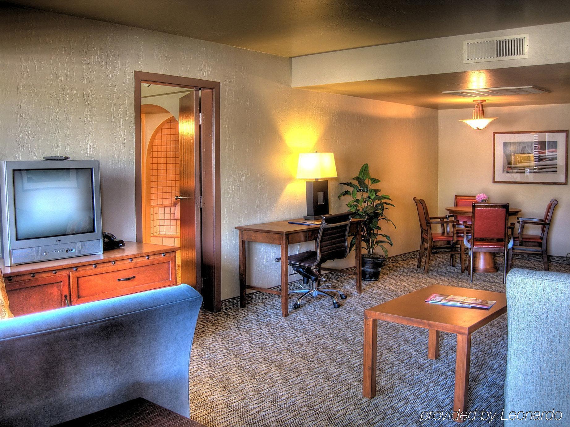 Dobson Ranch Inn Mesa Room photo